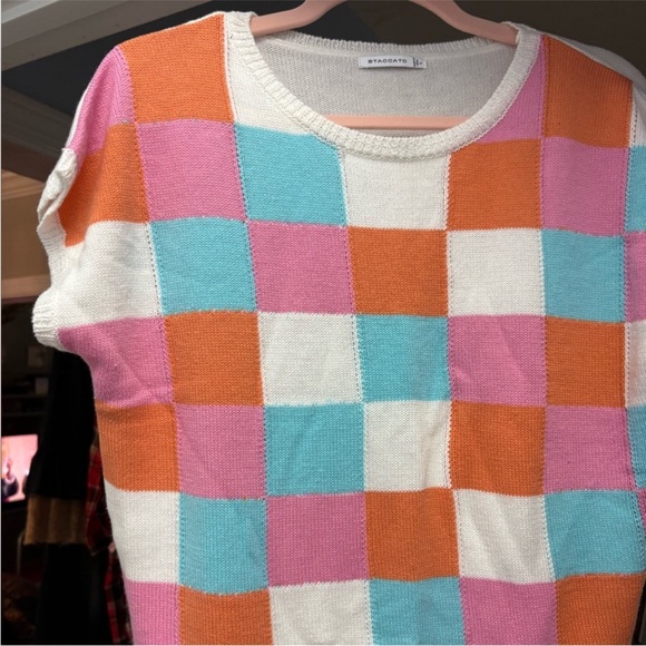 Bundle 5- shirts for $38 Vibrant Tie-Dye T-Shirt FREE SHIPPING - Picture 5 of 5